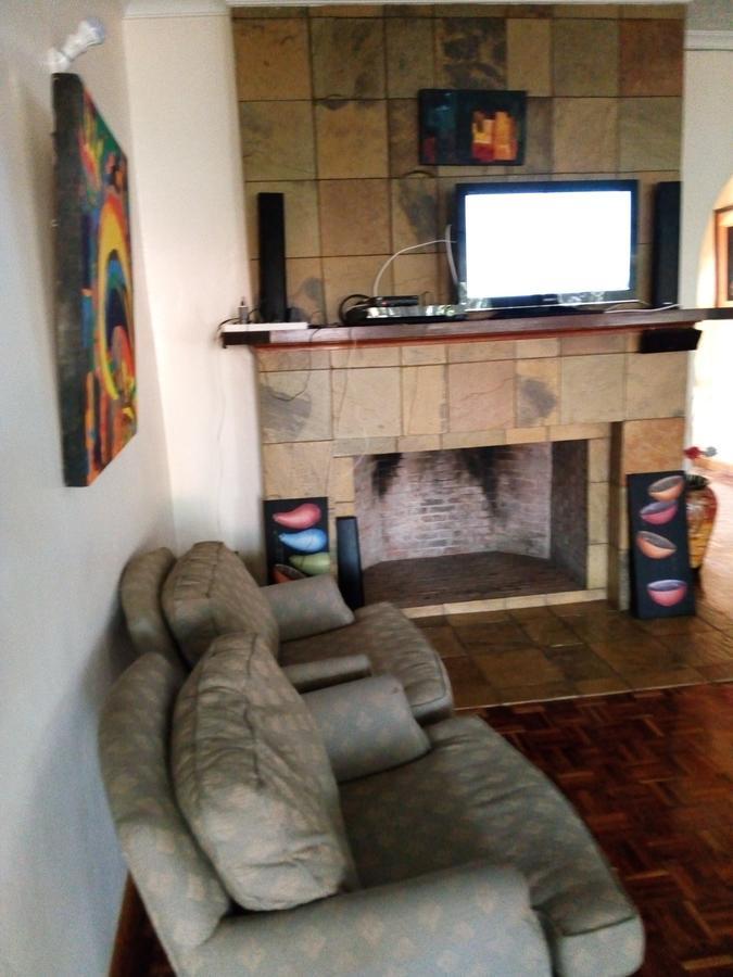 Kijiji Homestay Nairobi Extérieur photo