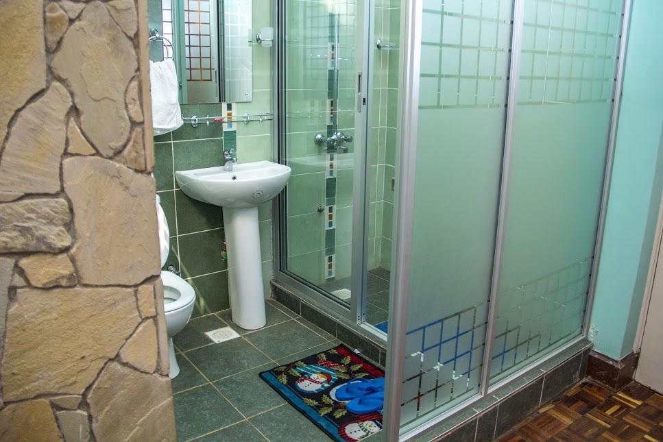 Kijiji Homestay Nairobi Extérieur photo